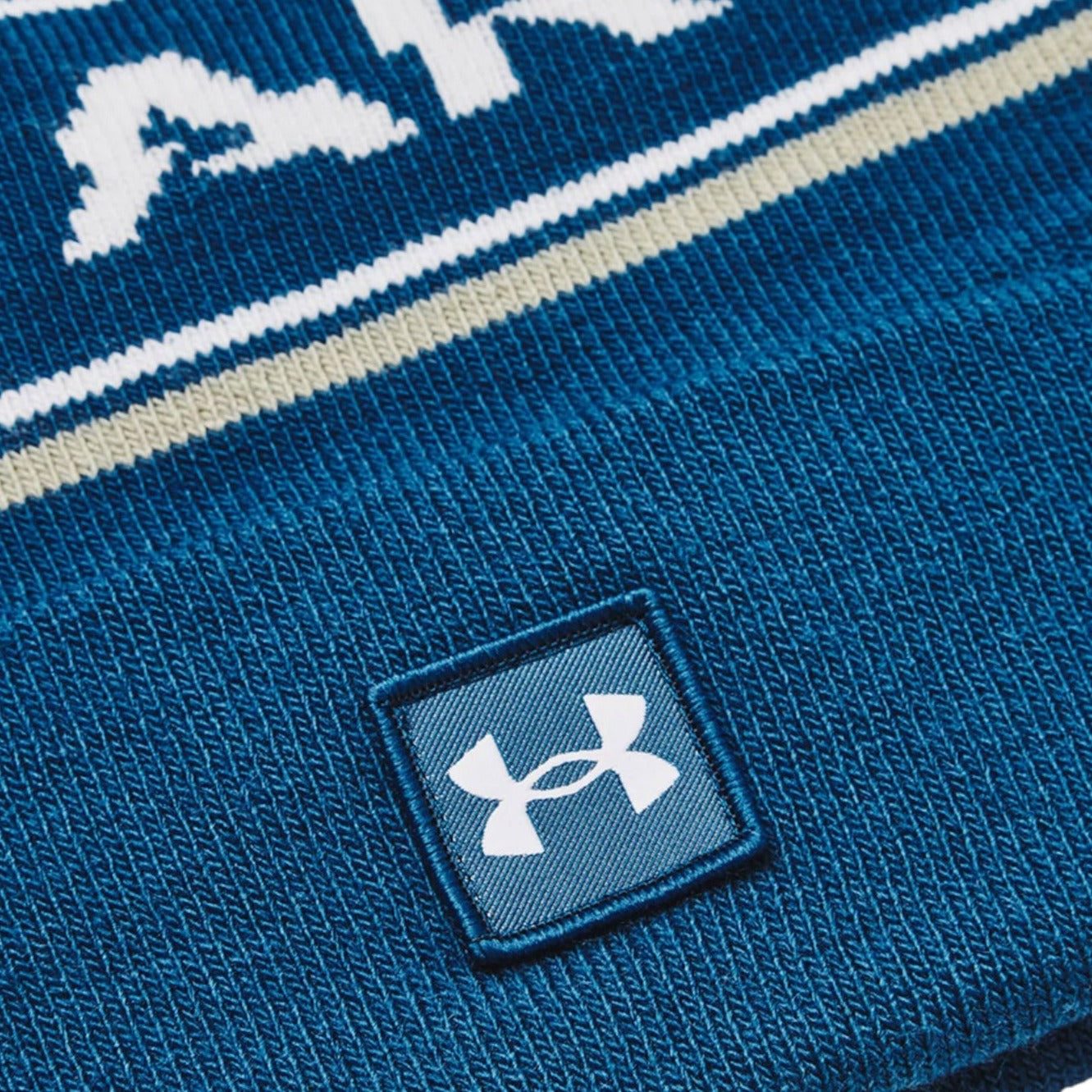 Under Armour Halftime Golf Pom Beanie 1379985 – Image 2
