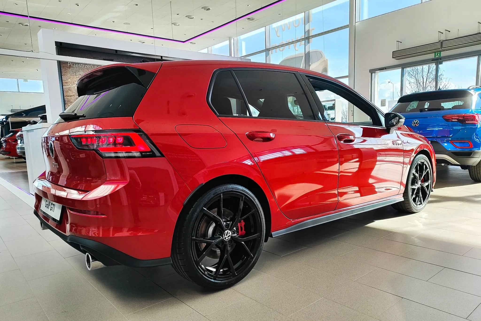 Volkswagen Golf 8 GTI restylée 265ch – Image 3