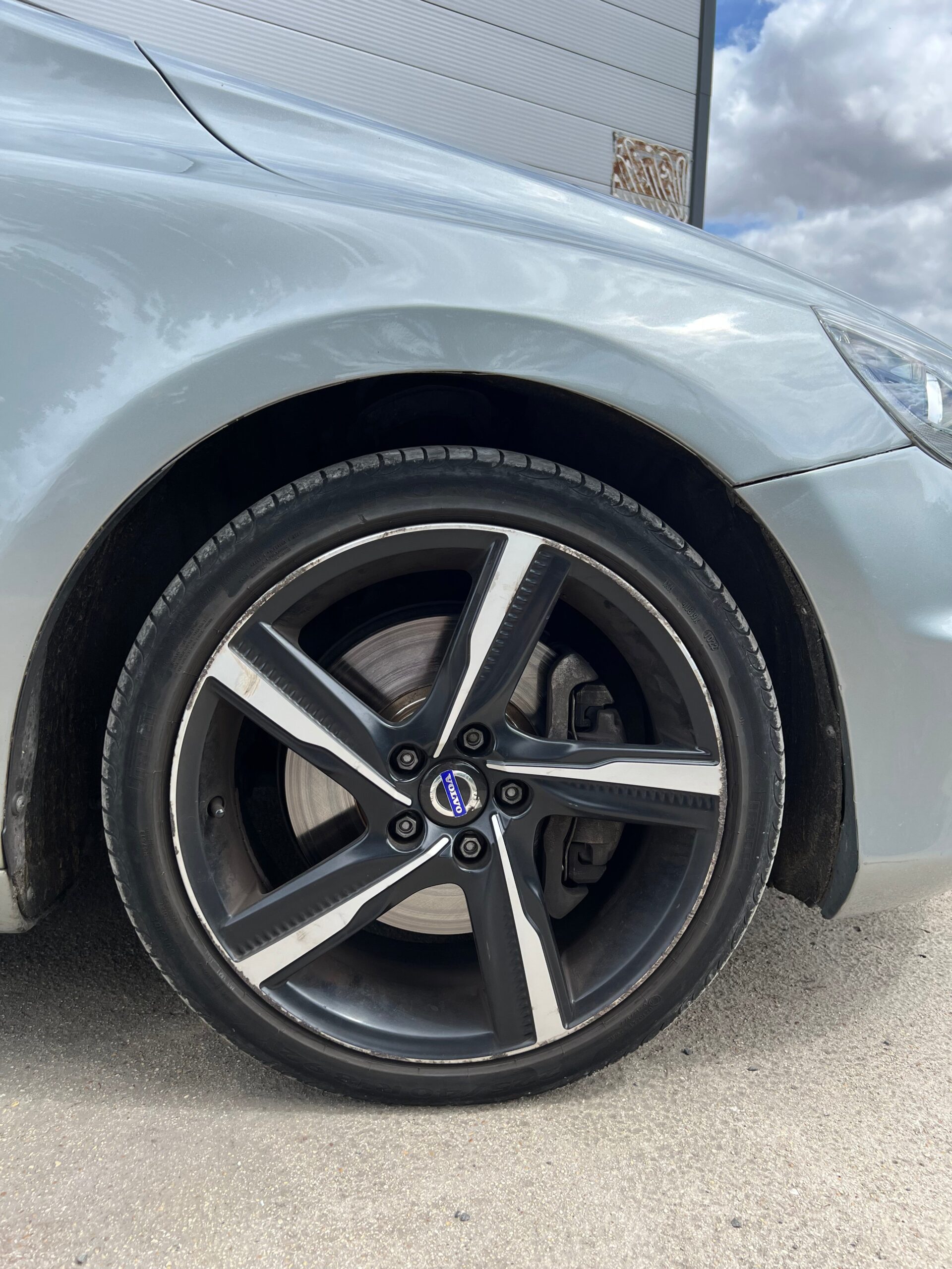 Volvo V40 150ch Geartronic 6 R-Design – Image 6