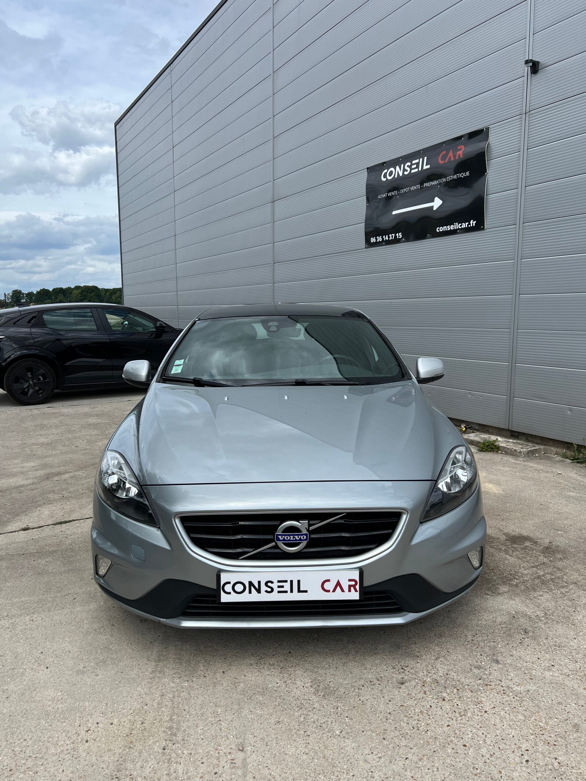 Volvo V40 150ch Geartronic 6 R-Design – Image 5