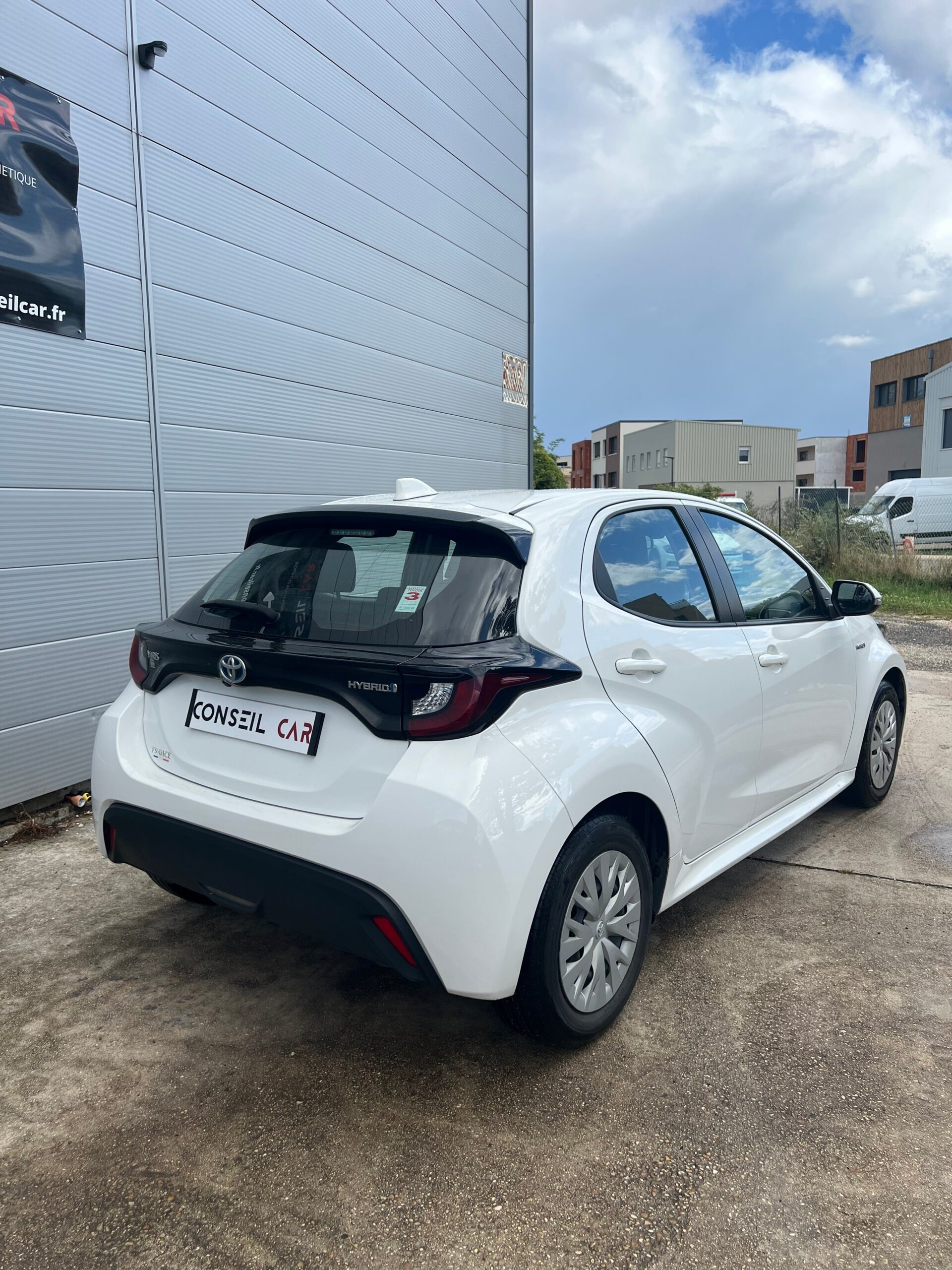 TOYOTA Yaris 1.5 116H Hybride – Image 6