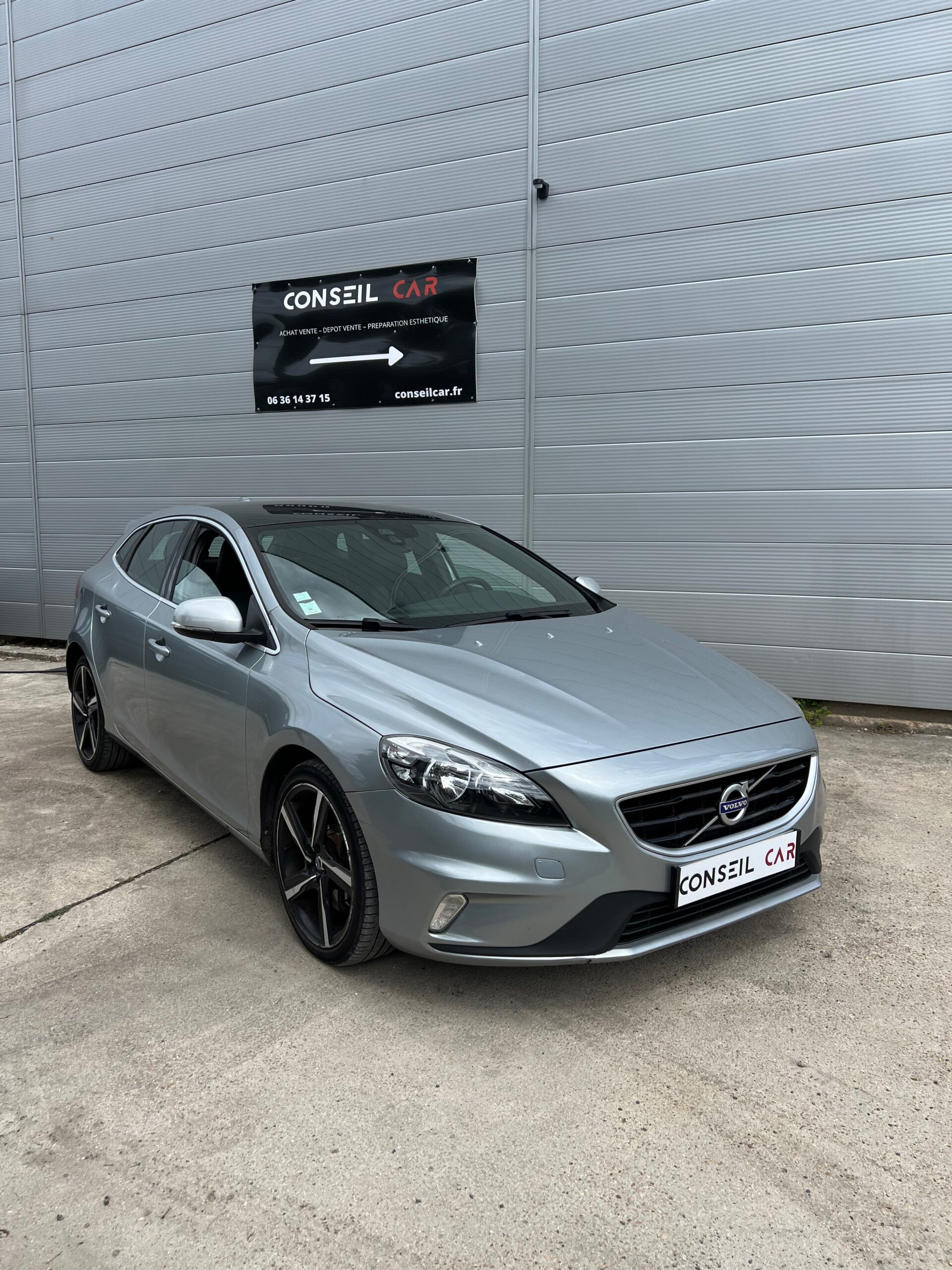 Volvo V40 150ch Geartronic 6 R-Design