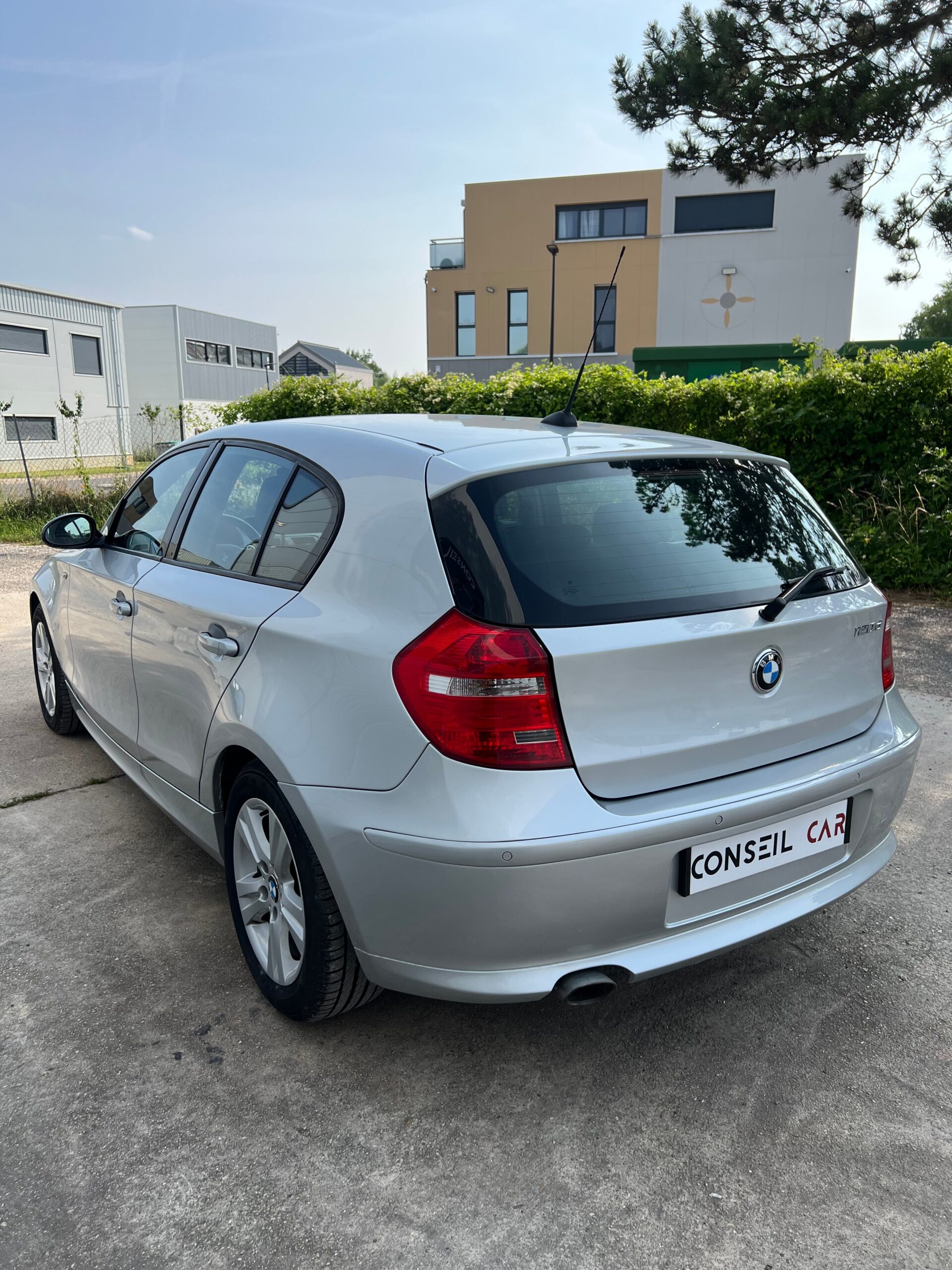 BMW Serie 1 120D Pack Multimédia – Image 4