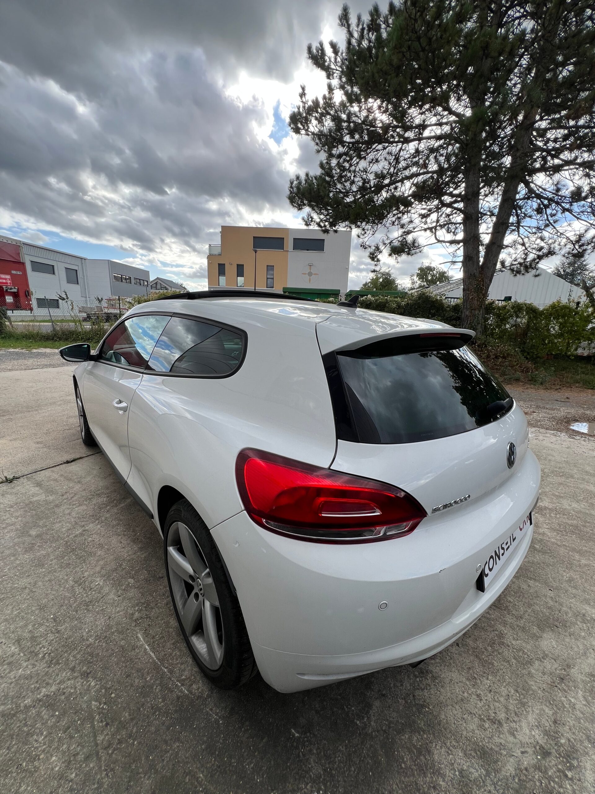 Volkswagen Scirocco 2.0 TDI 140ch – Image 4